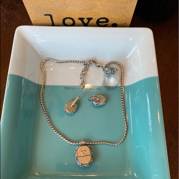 ⭐️SOLD ⭐️Brighton CONTESSA BLUE Swarovski Crystal Necklace Earrings Ring RARE - Picture 13 of 15